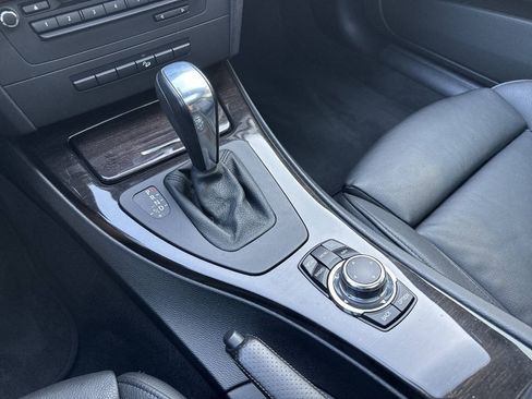 Used 2013 BMW 335i xDrive Coupe AWD/4WD image 31