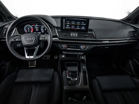 Certified 2023 Audi SQ5 Premium Plus w/ Premium Plus Package AWD/4WD image 8