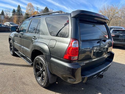 Used 2007 Toyota 4Runner Limited AWD/4WD image 4
