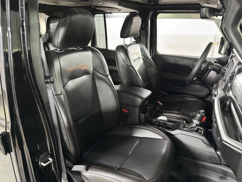 Used 2021 Jeep Wrangler Unlimited Rubicon AWD/4WD image 29