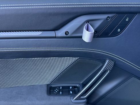 Used 2025 Porsche 911 GT3 RS image 12