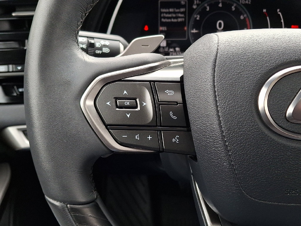 Used 2023 Lexus RX 350 Premium w/ Accessory Package AWD/4WD image 21