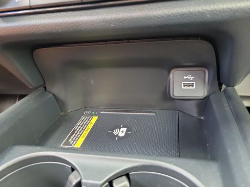 Used 2024 Honda HR-V EX-L image 29