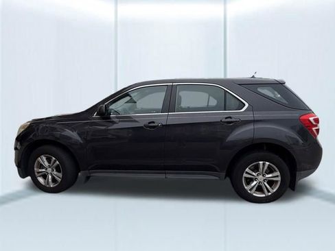 Used 2016 Chevrolet Equinox LS FWD image 2