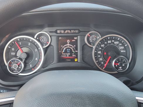 New 2026 RAM 2500 Tradesman AWD/4WD image 14