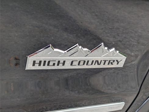 Used 2018 Chevrolet Silverado 1500 High Country w/ High Desert Package image 11