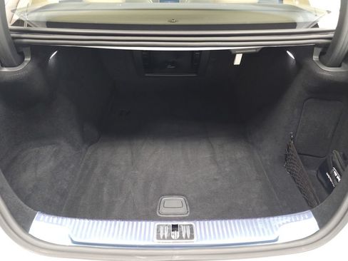 Certified 2025 Mercedes-Benz S 580 4MATIC Sedan image 32