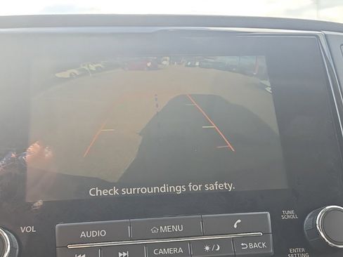 Used 2024 Nissan Titan SV w/ Accessory Utility Package image 23