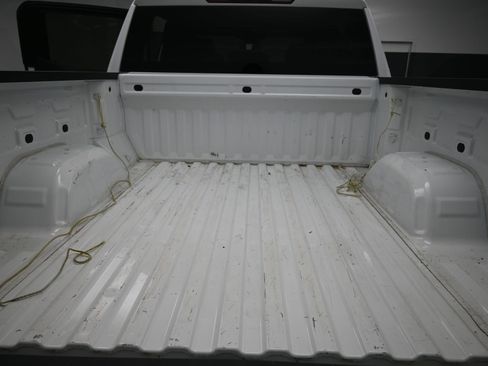 Used 2022 GMC Sierra 1500 Elevation image 17