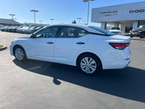 Used 2025 Nissan Sentra S FWD image 24