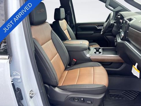 New 2026 Chevrolet Silverado 2500 High Country w/ High Country Premium Package AWD/4WD image 26