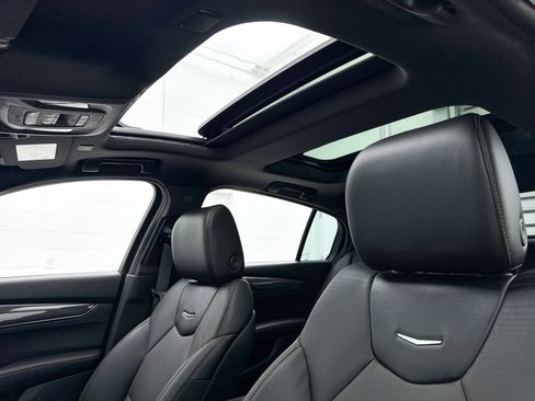 Used 2024 Cadillac CT5 V w/ Premium Package image 20