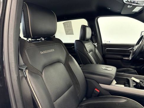Used 2024 RAM 1500 Laramie AWD/4WD image 11