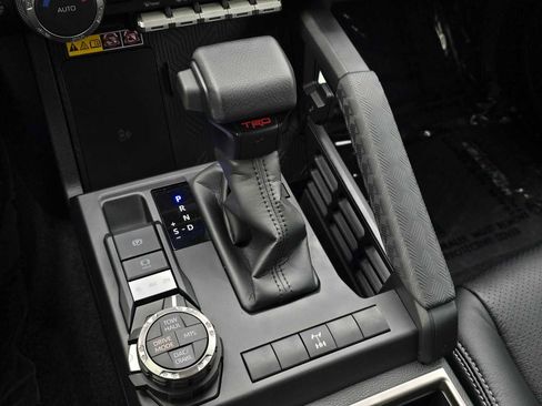 Certified 2025 Toyota 4Runner TRD Off-Road image 44