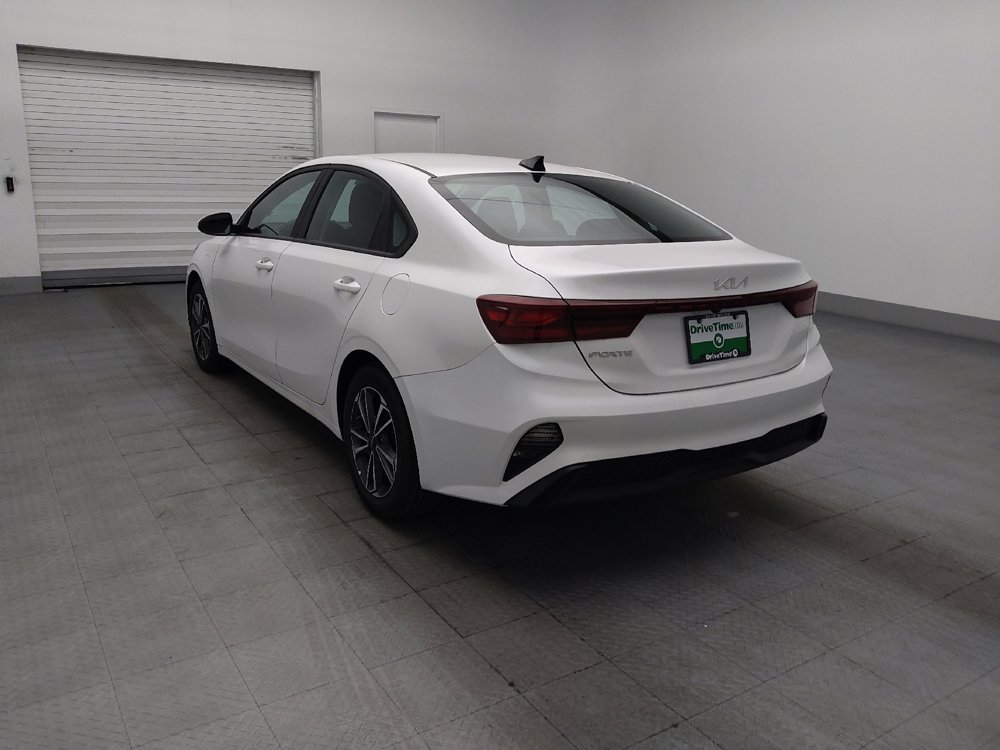 Used 2023 Kia Forte LXS FWD image 5