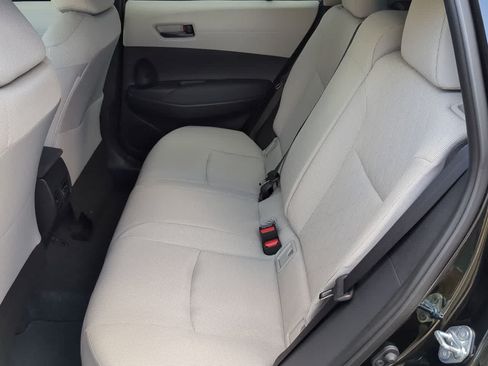 Used 2024 Toyota Corolla Cross L FWD image 19