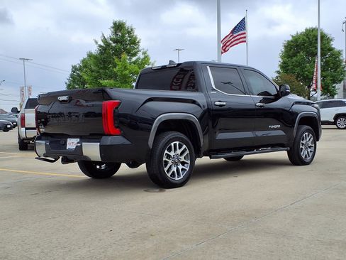 Used 2024 Toyota Tundra Limited w/ Power Package AWD/4WD image 5