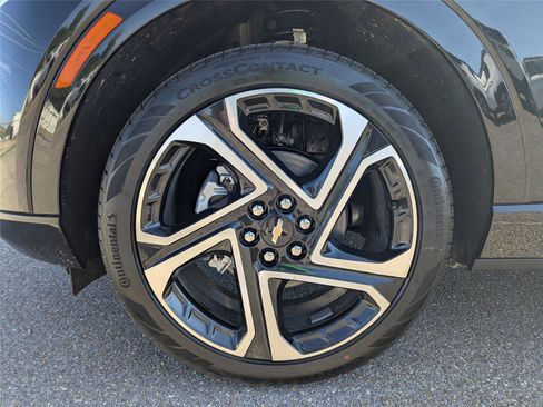 New 2026 Chevrolet Equinox EV LT w/ Convenience Package II image 9