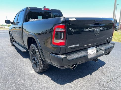 Used 2022 RAM 1500 Laramie AWD/4WD image 5