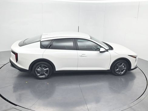 New 2026 Kia K4 FWD image 51