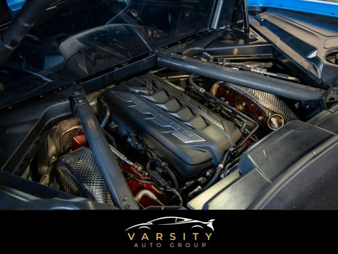 Used 2021 Chevrolet Corvette Stingray Coupe w/ Z51 Performance Package RWD image 29