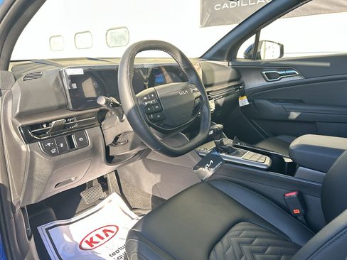 New 2026 Kia Sportage X-Line w/ X-Line Premium Package image 10