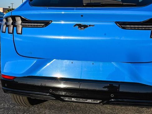 Used 2023 Ford Mustang Mach-E Premium image 10