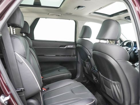 Used 2023 Hyundai Palisade Limited AWD/4WD image 14