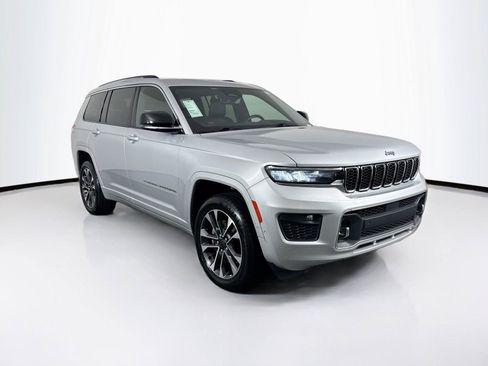 Used 2021 Jeep Grand Cherokee L Overland w/ Luxury Tech Group IV AWD/4WD image 10
