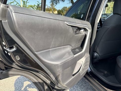 Certified 2025 Toyota RAV4 LE image 12