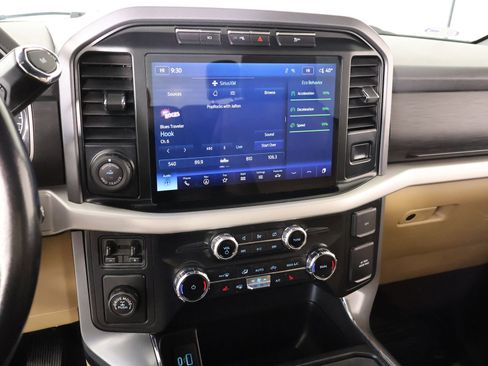 Used 2022 Ford F150 XLT w/ Equipment Group 302A High image 5