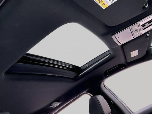 Certified 2024 Honda Odyssey Sport image 28