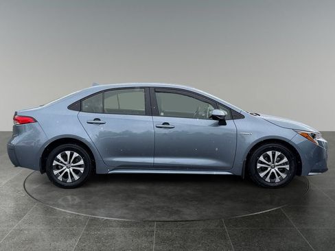 Used 2021 Toyota Corolla LE FWD image 10