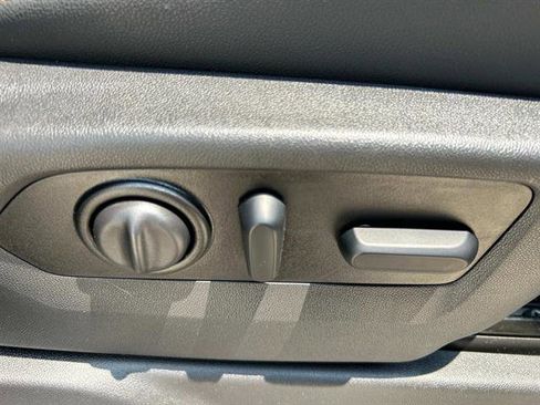 Certified 2021 GMC Sierra 1500 AT4 w/ AT4 Value Package image 24