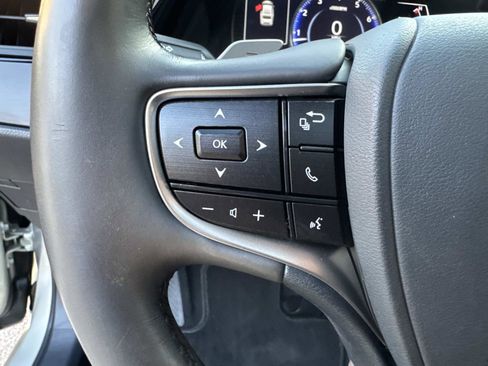 Certified 2024 Lexus ES 350 w/ Premium Package image 30