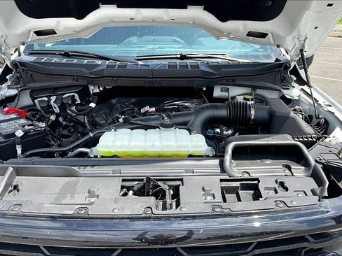 Used 2025 Ford F150 XLT w/ Equipment Group 302A MID AWD/4WD image 9