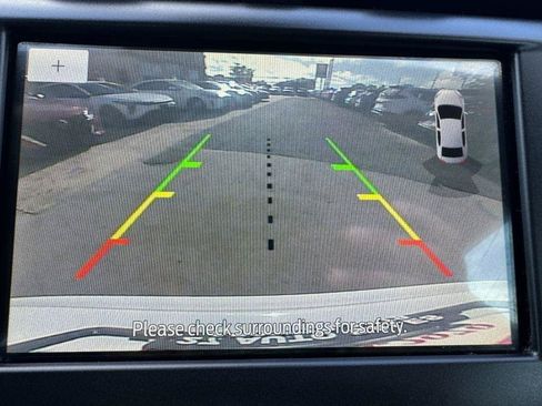 Used 2019 Ford Fusion SE FWD image 16