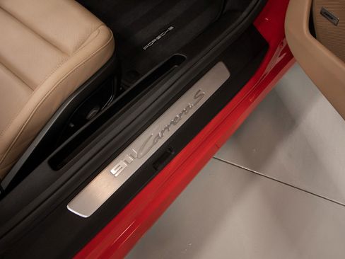 Used 2021 Porsche 911 Carrera S image 41