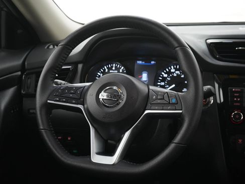 Used 2020 Nissan Rogue SL w/ Premium Package FWD image 17