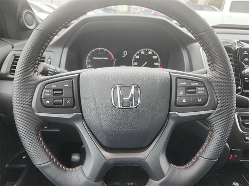 New 2025 Honda Ridgeline TrailSport image 9