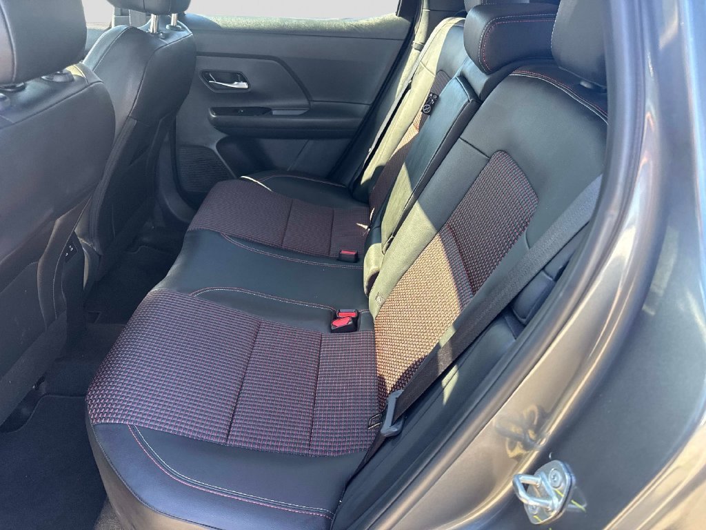 Certified 2026 Nissan Kicks SR w/ SR Premium Package AWD/4WD image 15