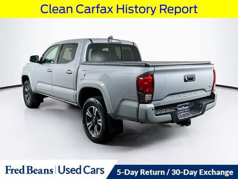 Used 2019 Toyota Tacoma TRD Sport w/ Technology Package AWD/4WD image 7