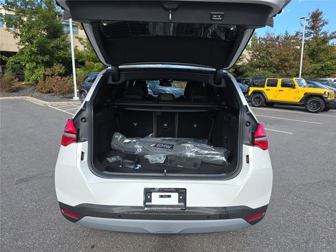 New 2026 BMW X3 xDrive30 w/ Convenience Package image 5