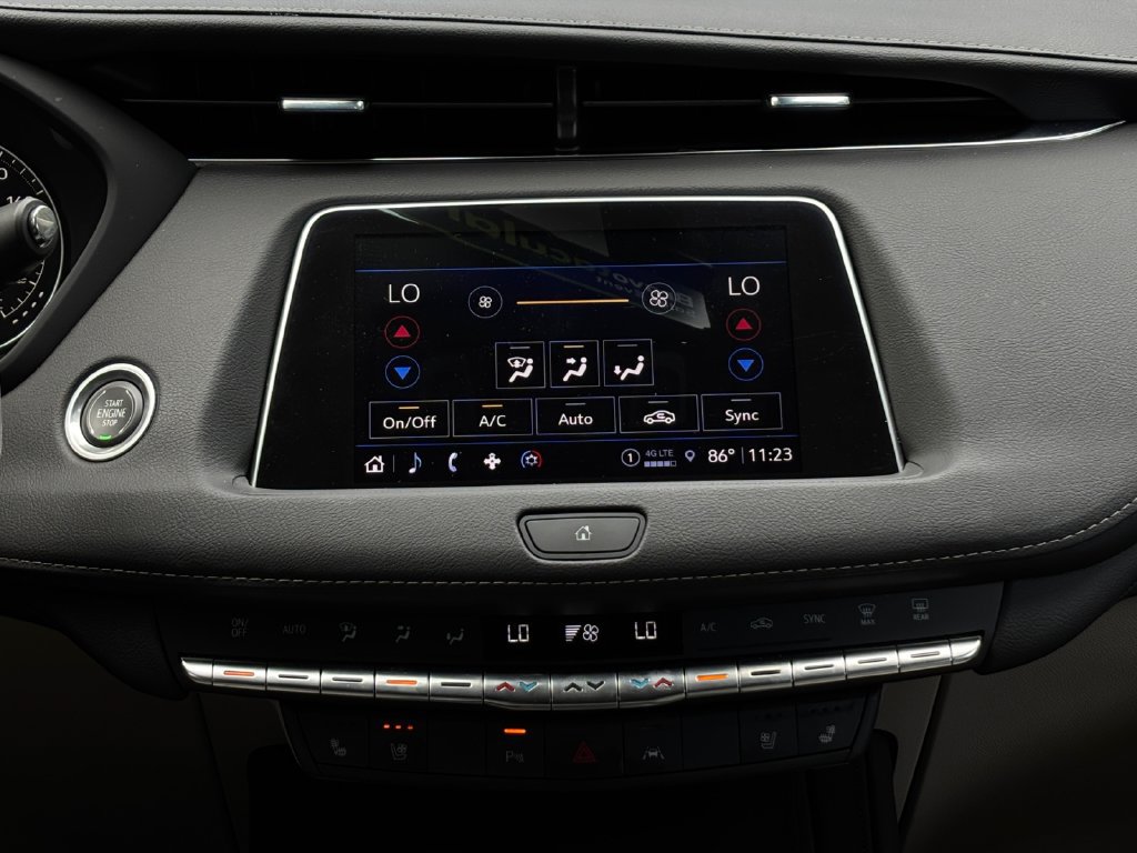 Certified 2023 Cadillac XT4 Premium Luxury FWD image 20