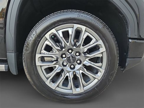 Used 2023 GMC Sierra 1500 Denali Ultimate image 16