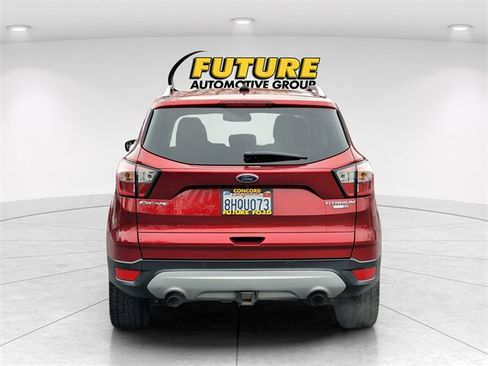 Used 2018 Ford Escape Titanium w/ Ford Safe & Smart Package image 7