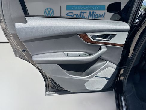 Used 2018 Audi Q7 2.0T Premium Plus image 25