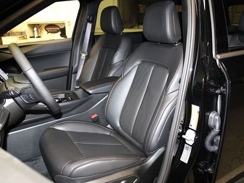 New 2026 Jeep Cherokee Limited AWD/4WD image 24