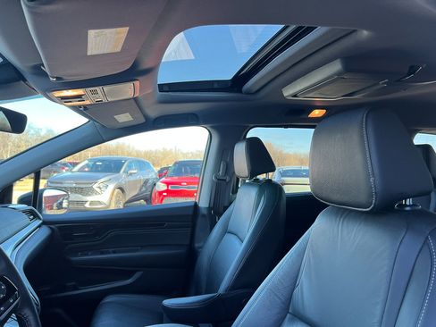 Used 2023 Honda Odyssey Touring image 28