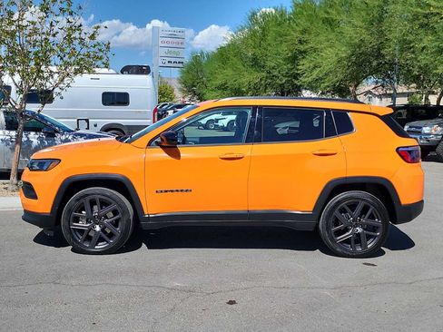 Used 2026 Jeep Compass Latitude AWD/4WD image 5